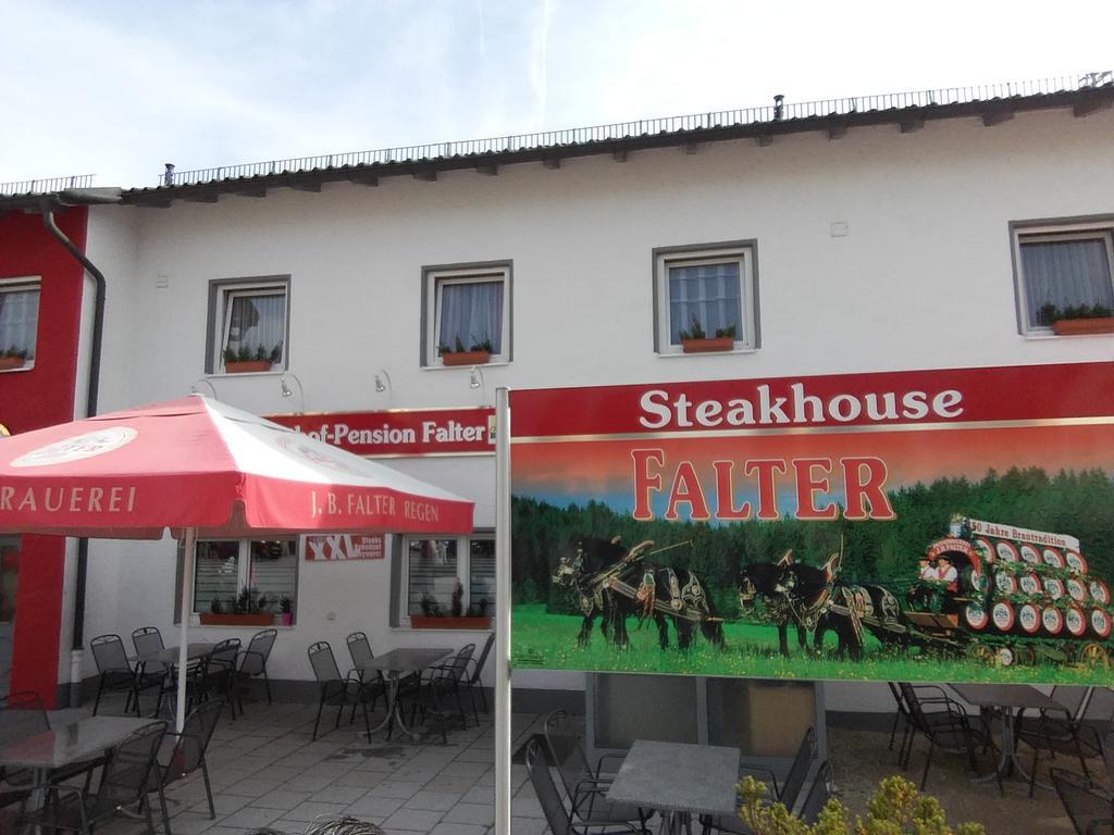 שטראובינג Gasthof Falter מראה חיצוני תמונה